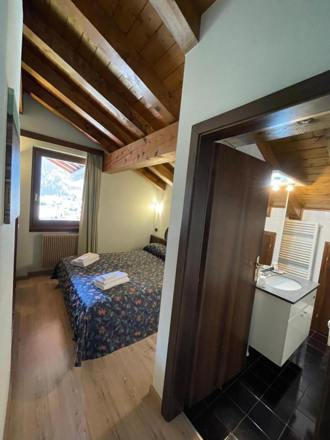 Hotel Quadrifoglio Pinzolo Exterior foto