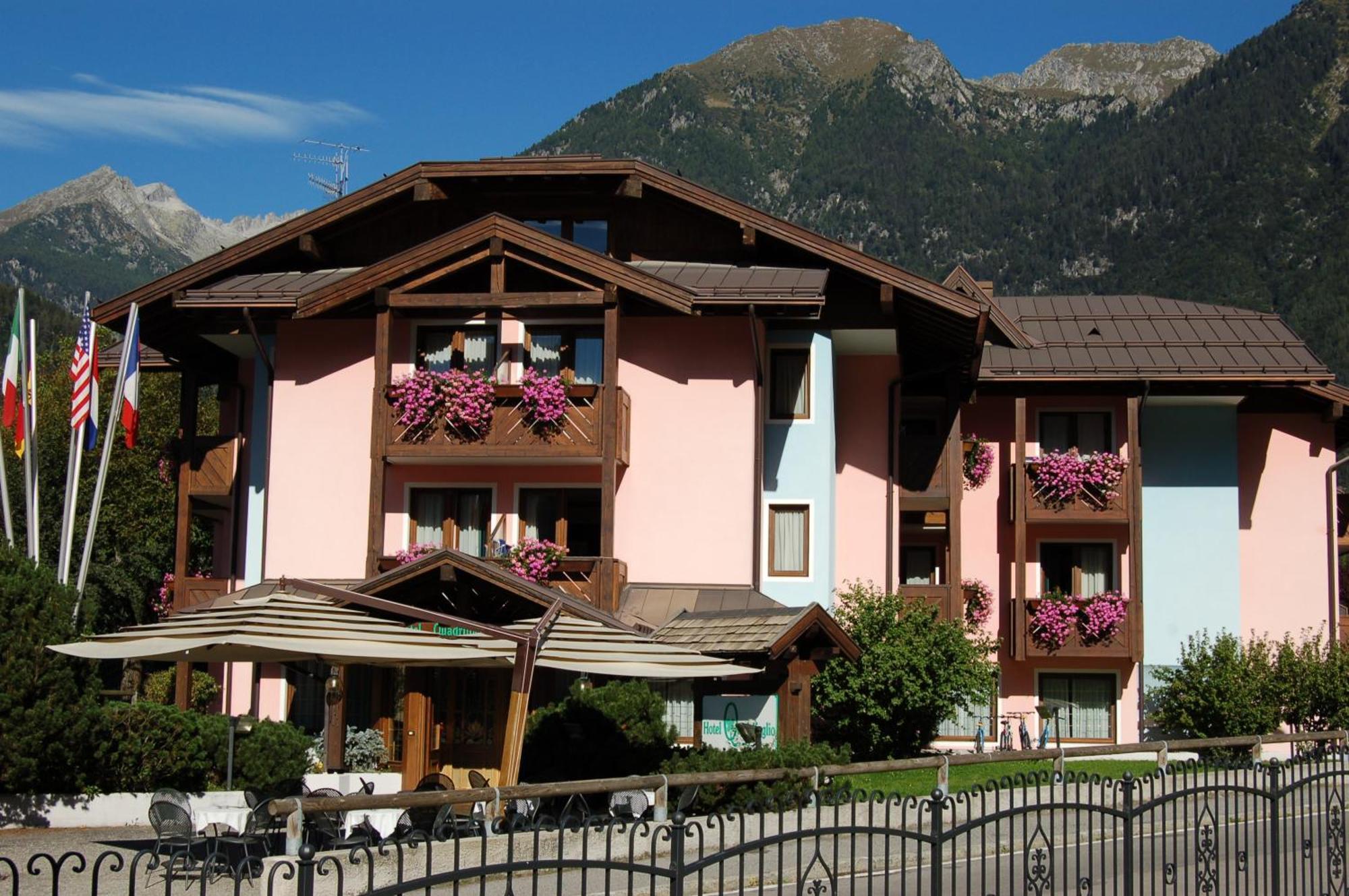 Hotel Quadrifoglio Pinzolo Exterior foto