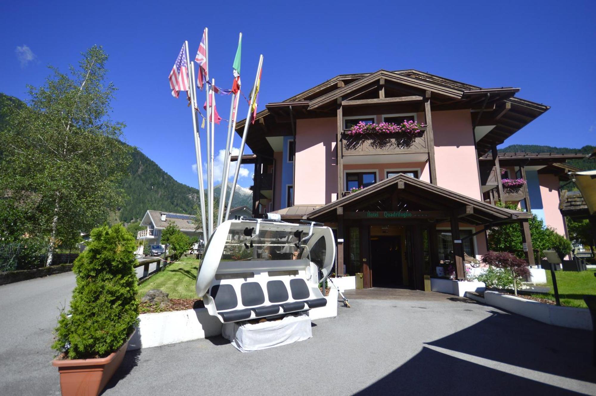 Hotel Quadrifoglio Pinzolo Exterior foto