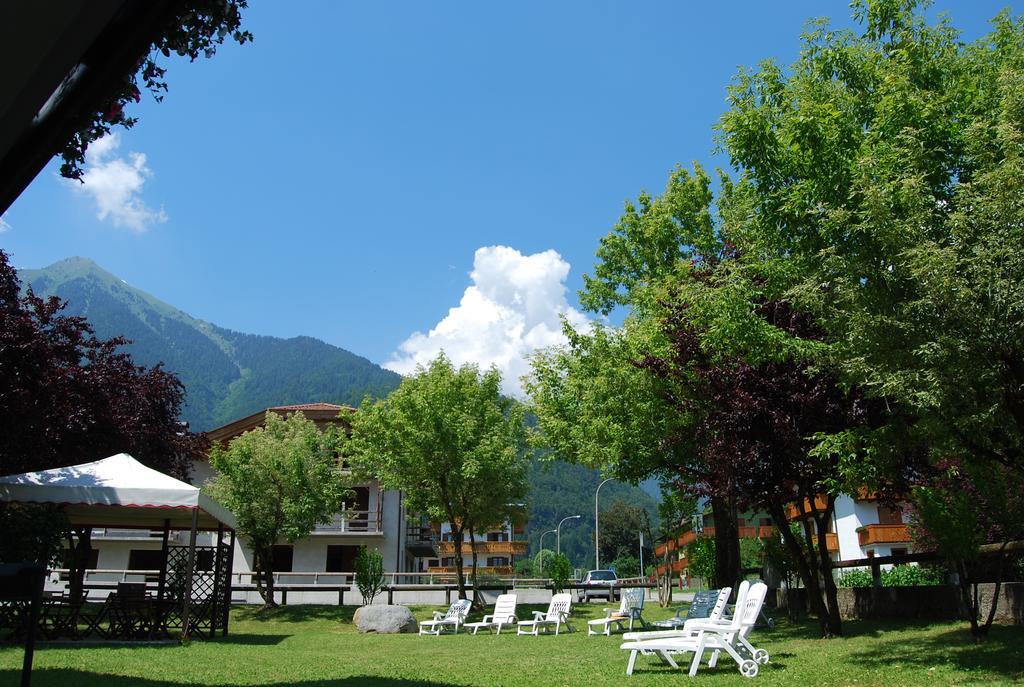 Hotel Quadrifoglio Pinzolo Exterior foto
