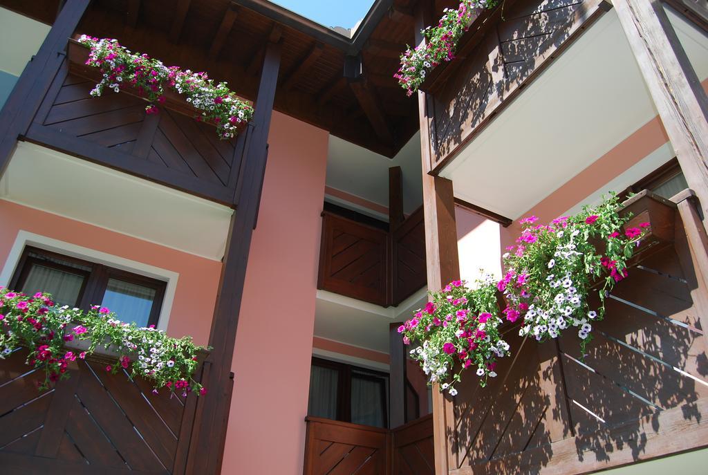 Hotel Quadrifoglio Pinzolo Exterior foto