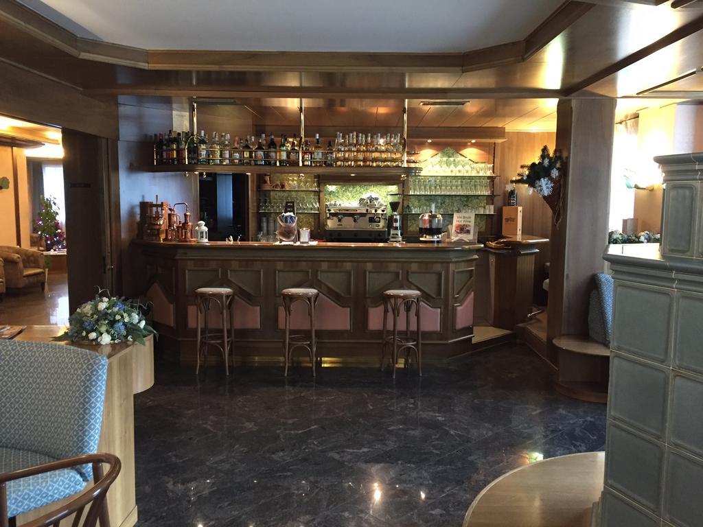 Hotel Quadrifoglio Pinzolo Exterior foto
